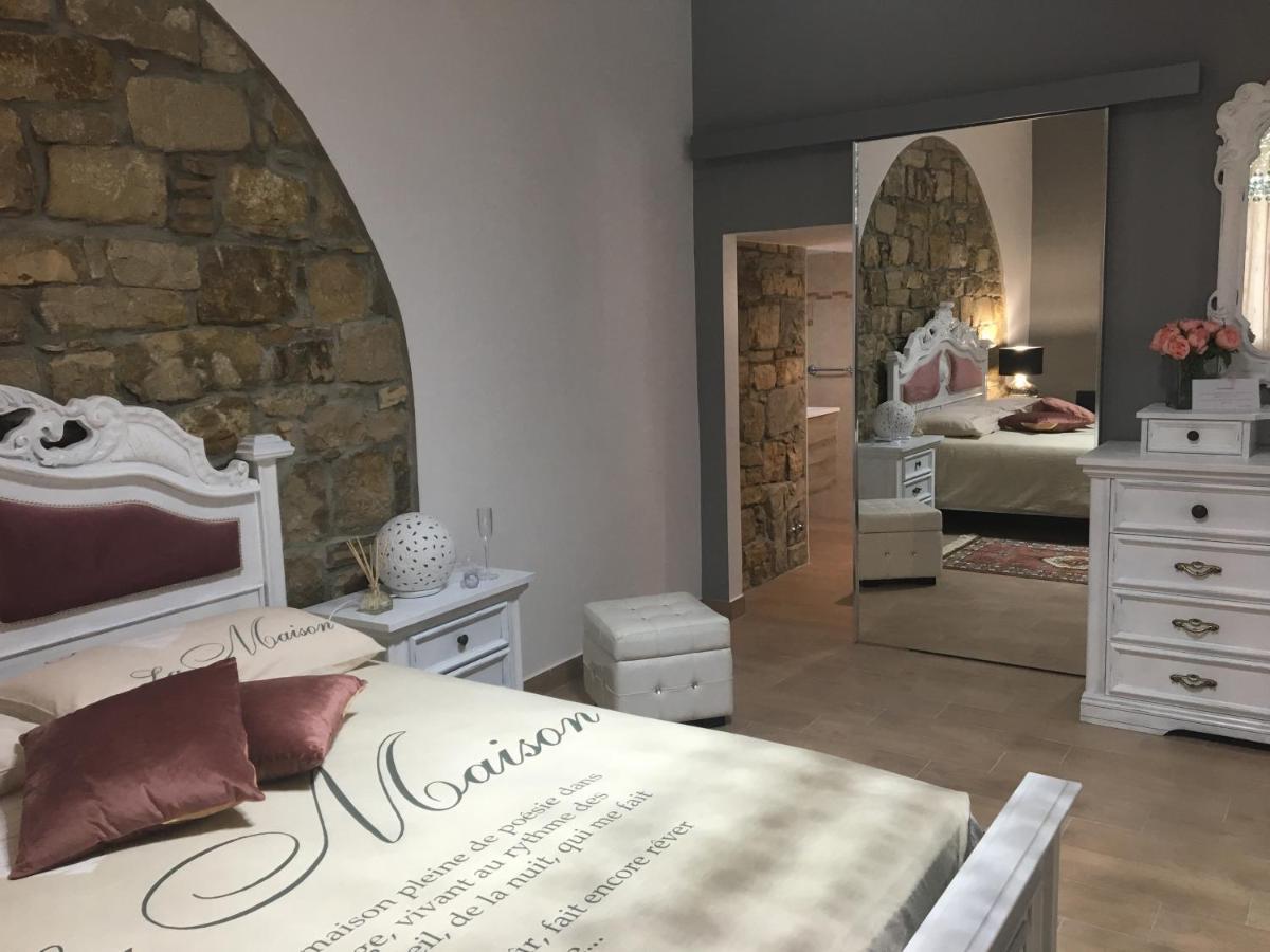 Gesualdo Da Venosa Bed & Breakfast ภายนอก รูปภาพ
